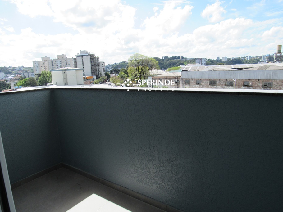 Apartamento para alugar com 68m², 2 quartos, 1 vaga no bairro Santa Catarina em Caxias do Sul