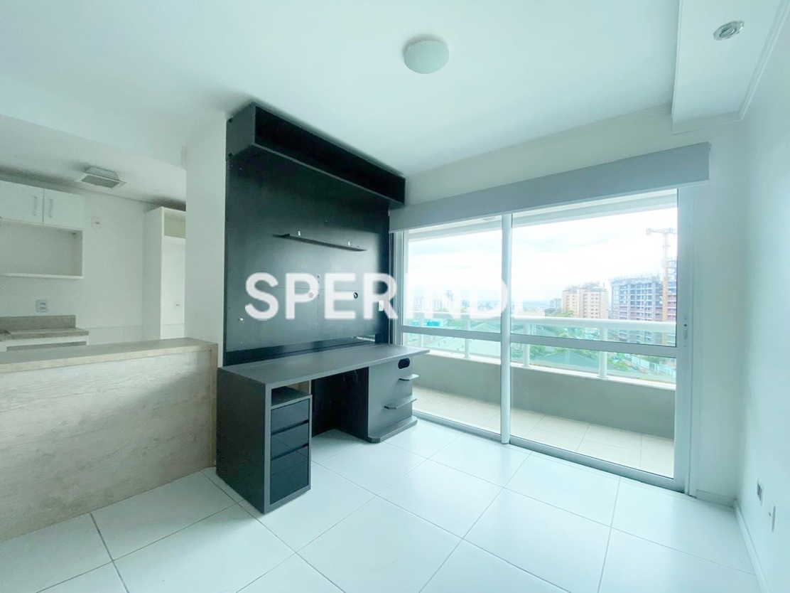Apartamento para alugar com 35m², 1 quarto, 1 vaga no bairro Três Figueiras em Porto Alegre