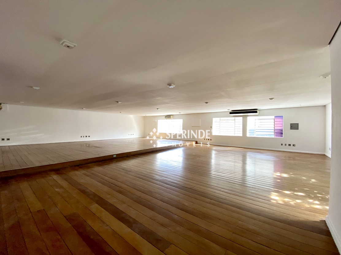 Sala para alugar com 152m² no bairro Navegantes em Porto Alegre