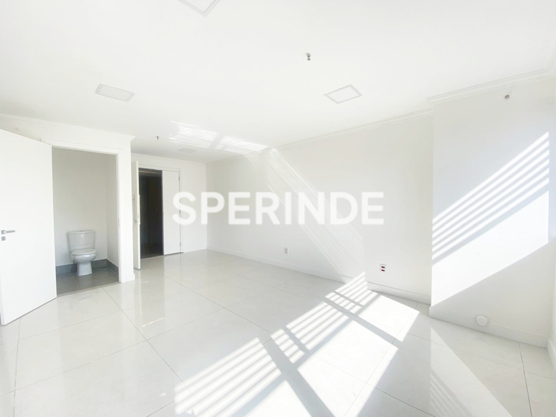 Sala para alugar com 30m² no bairro Teresópolis em Porto Alegre