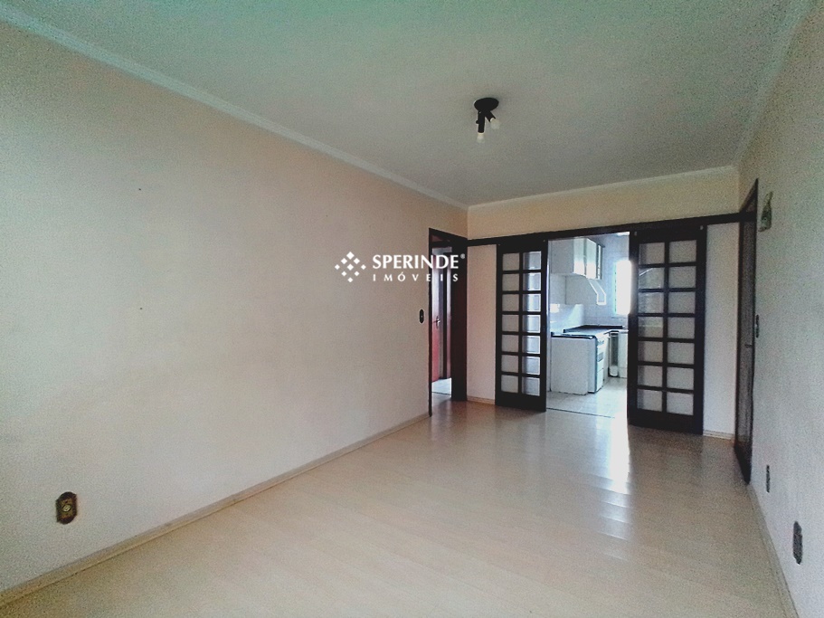 Apartamento para alugar com 110m², 3 quartos, 1 vaga no bairro Sanvitto em Caxias do Sul