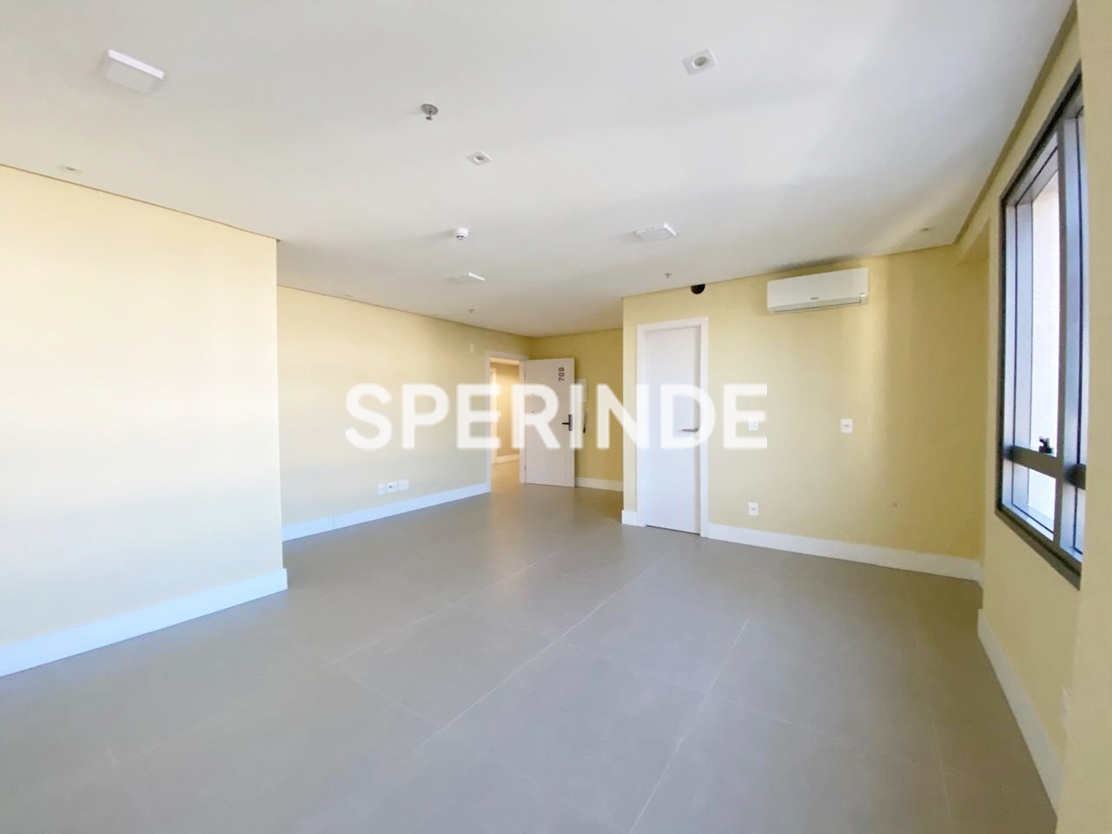 Sala para alugar com 37m², 1 vaga no bairro Independência em Porto Alegre