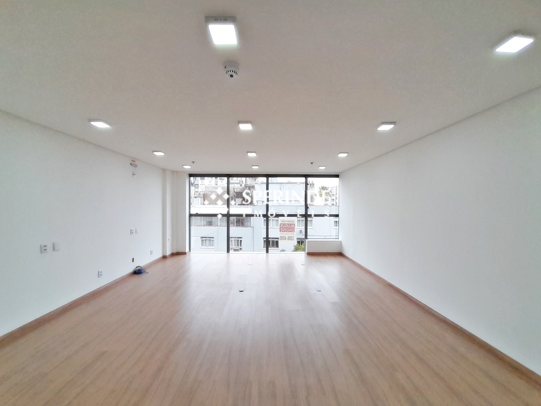 Sala para alugar com 44m², 1 vaga no bairro Independência em Porto Alegre