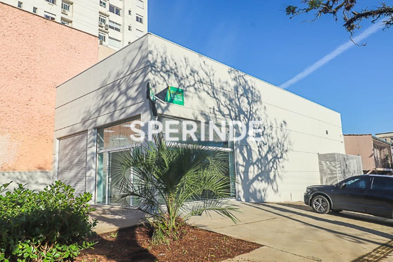 Loja para alugar com 173m², 4 vagas no bairro Partenon em Porto Alegre