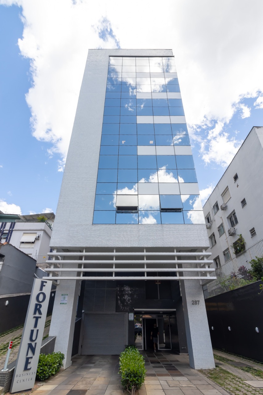 Sala para alugar com 189m² no bairro Auxiliadora em Porto Alegre