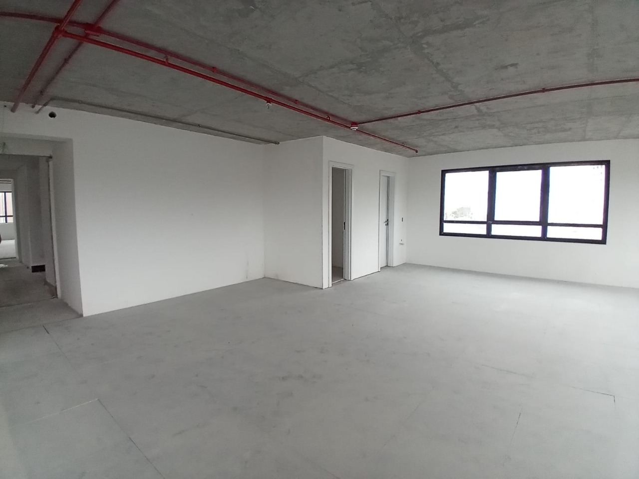 Sala para alugar com 71m² no bairro Higienópolis em Porto Alegre