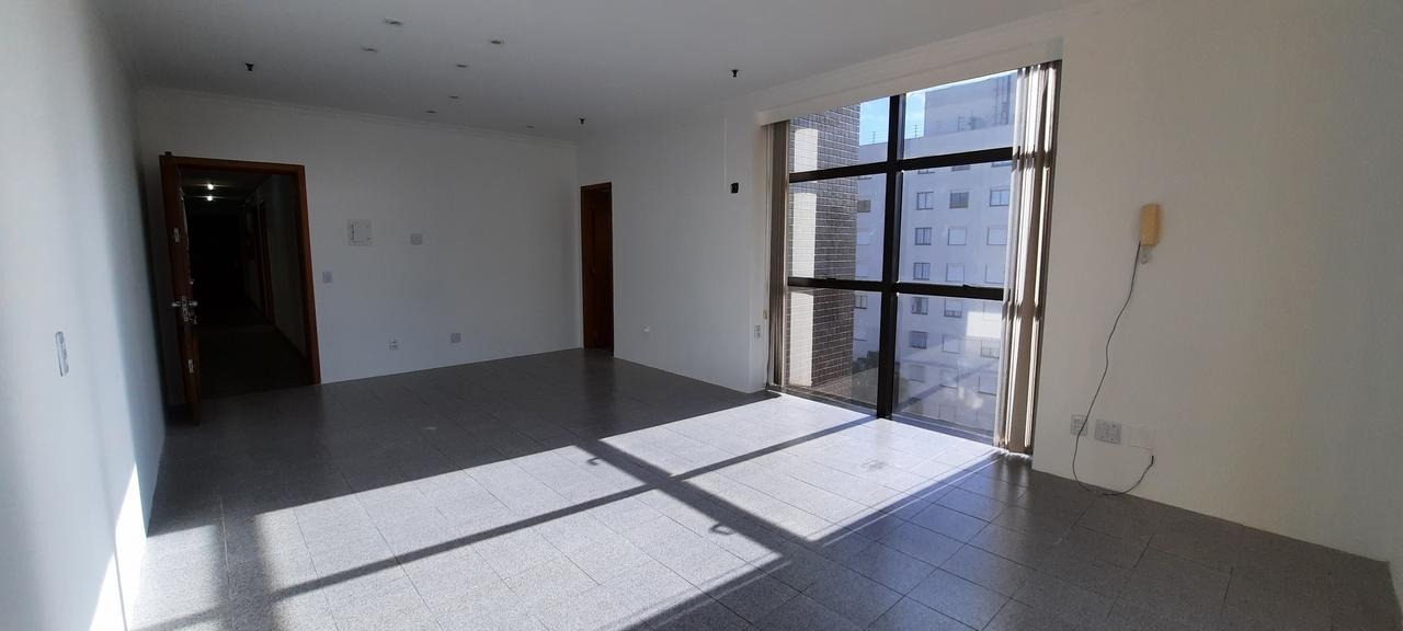 Sala para alugar com 36m² no bairro Auxiliadora em Porto Alegre