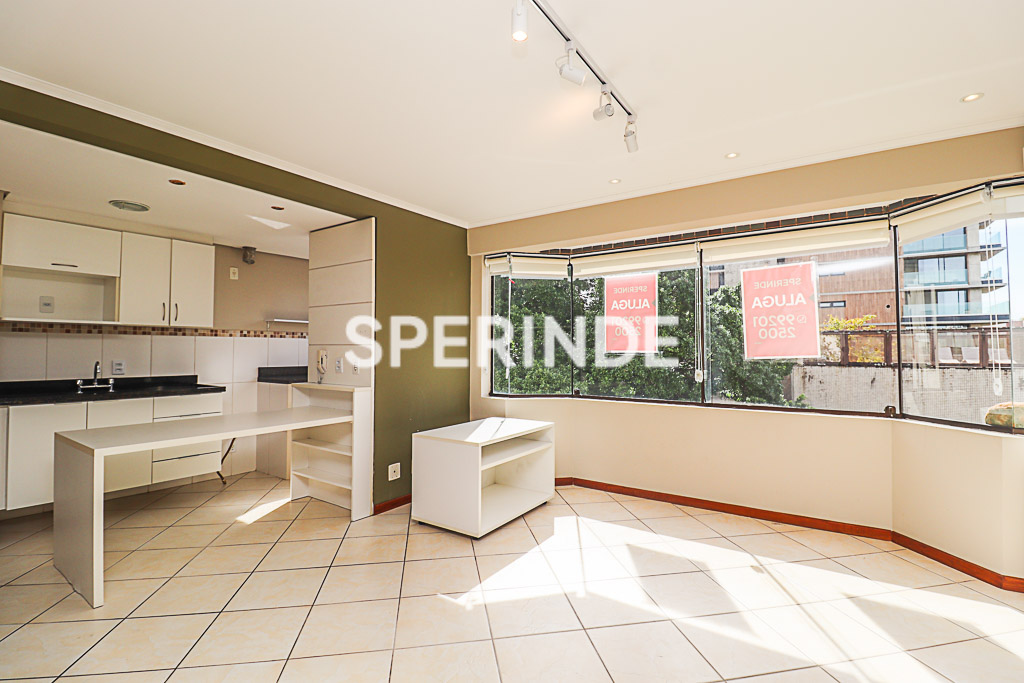 Apartamento para alugar com 80m², 1 quarto, 1 vaga no bairro Auxiliadora em Porto Alegre