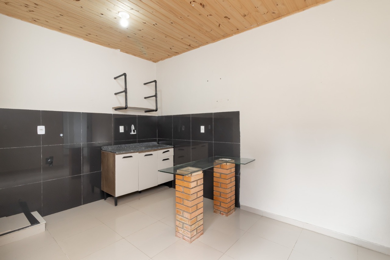 Apartamento para alugar com 40m², 1 quarto no bairro São Geraldo em Porto Alegre