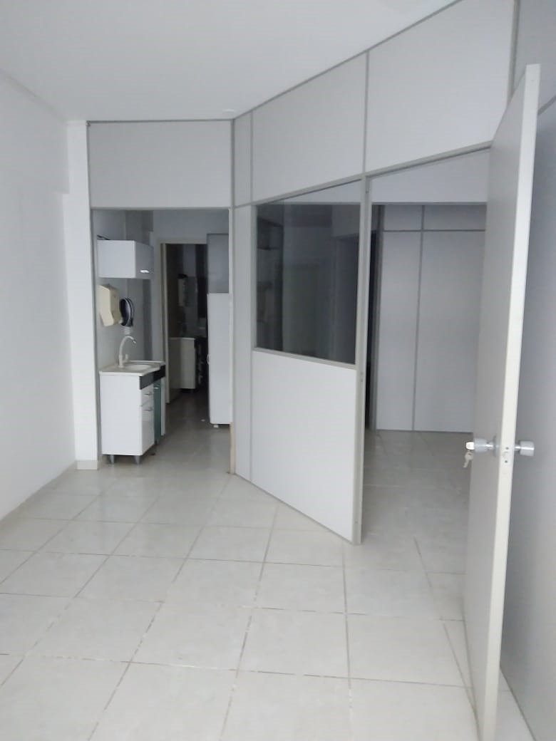 Sala para alugar com 68m² no bairro Centro Histórico em Porto Alegre