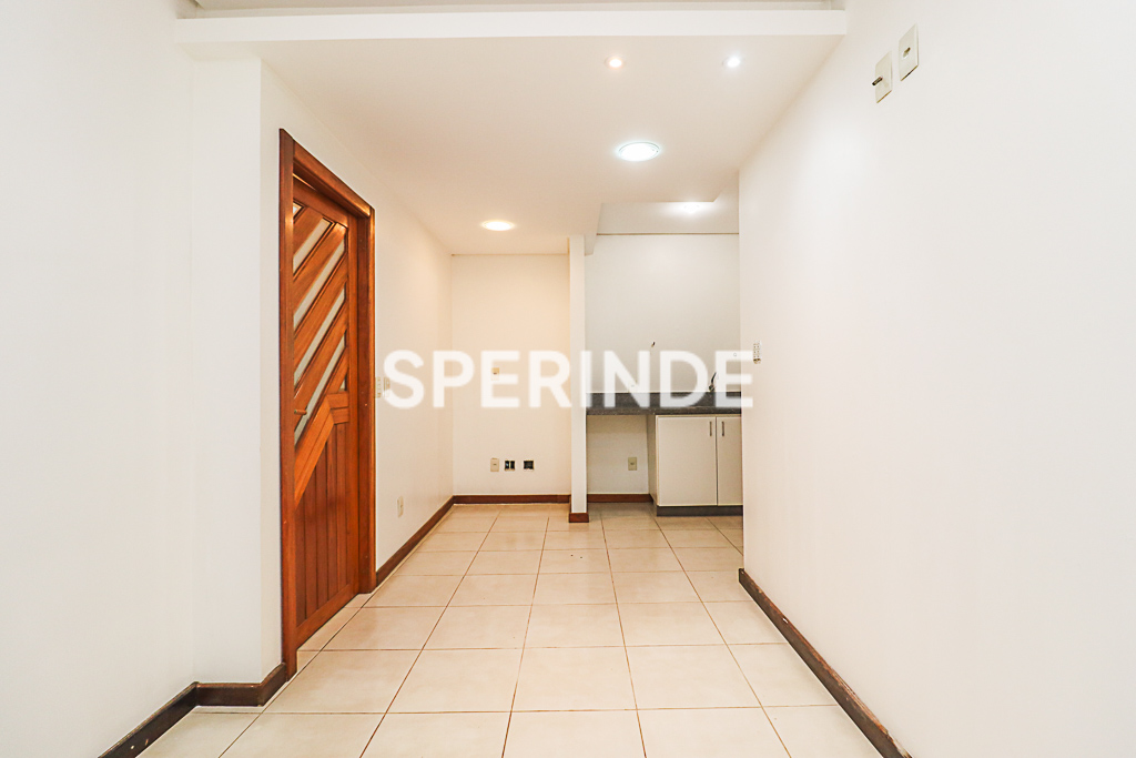 Sala para alugar com 60m² no bairro Floresta em Porto Alegre