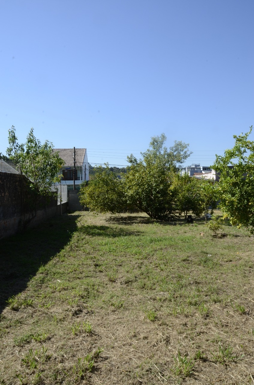 Terreno para alugar com 330m² no bairro Partenon em Porto Alegre