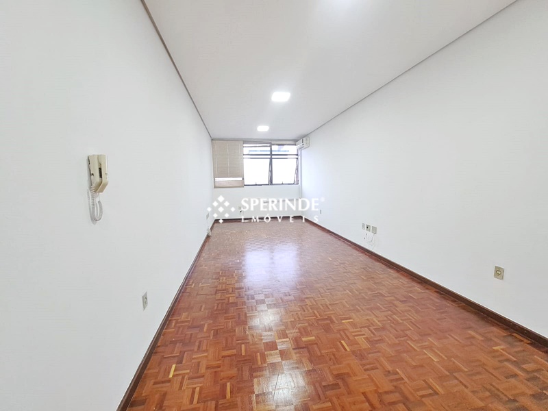 Sala para alugar com 40m² no bairro Passo d'Areia em Porto Alegre