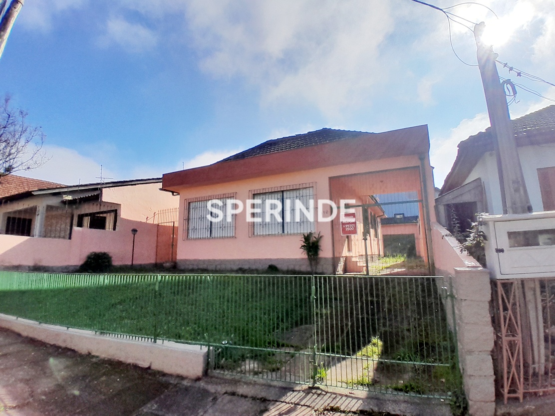 Casa para alugar com 149m², 3 quartos, 1 vaga no bairro Jardim Itu Sabará em Porto Alegre
