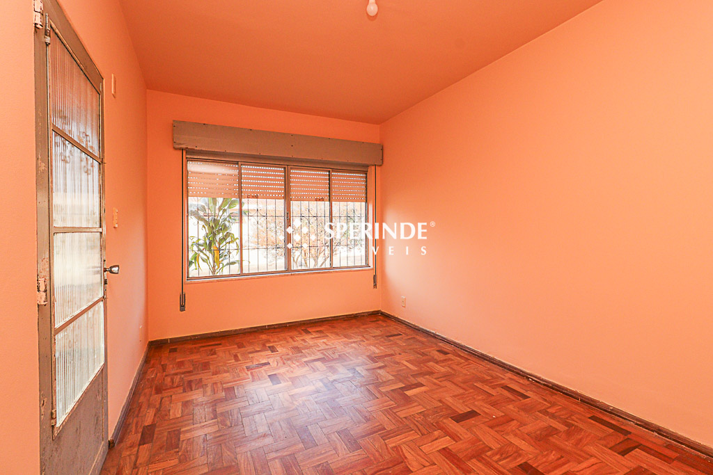 Casa para alugar com 149m², 3 quartos, 1 vaga no bairro Jardim Itu Sabará em Porto Alegre