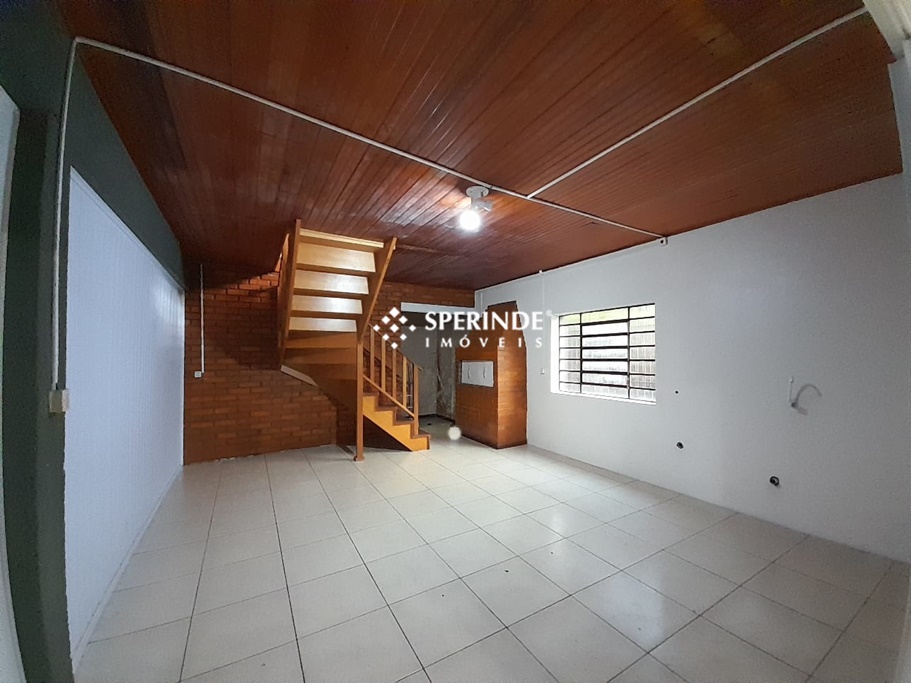 Casa para alugar com 231m², 3 quartos, 2 vagas no bairro Rio Branco em Caxias do Sul