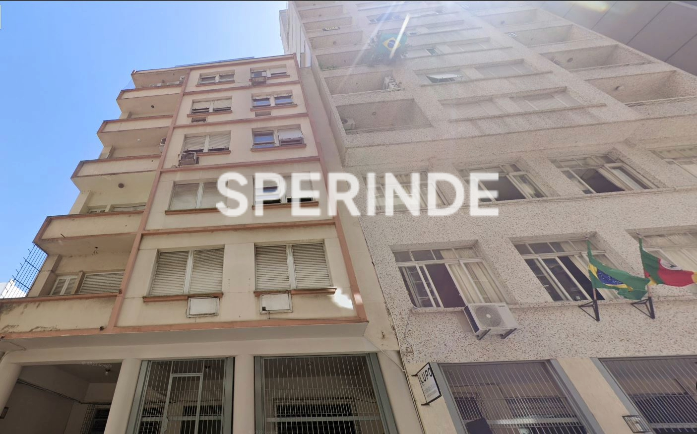 Apartamento para alugar com 102m², 2 quartos no bairro Centro em Porto Alegre