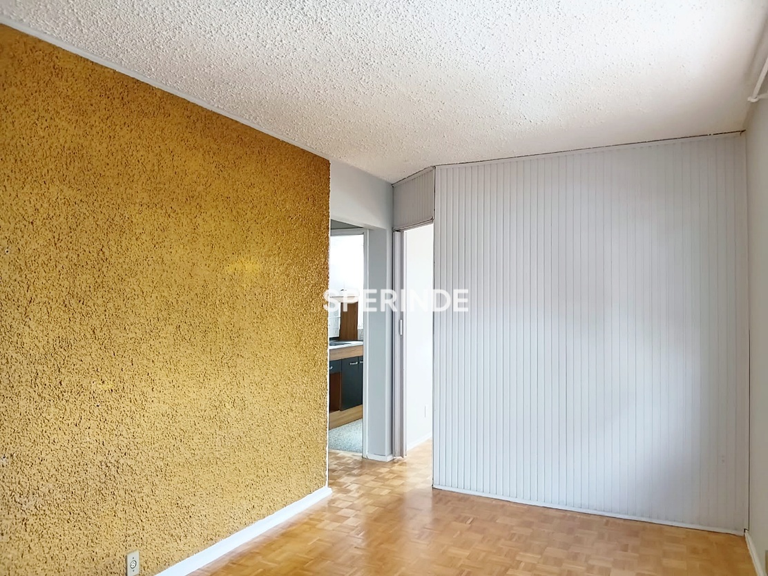 Apartamento para alugar com 40m², 1 quarto no bairro Centro em Caxias do Sul