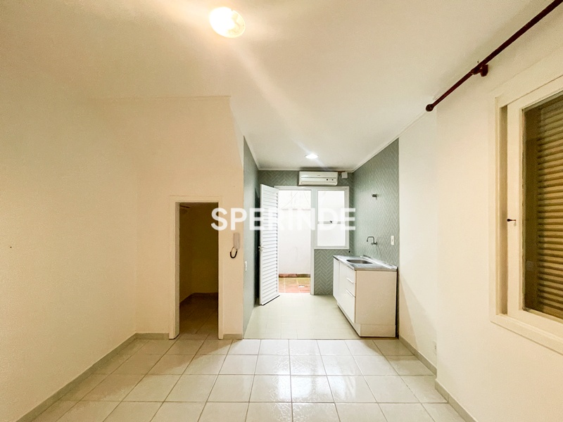 Apartamento para alugar com 30m², 1 quarto no bairro Mont Serrat em Porto Alegre