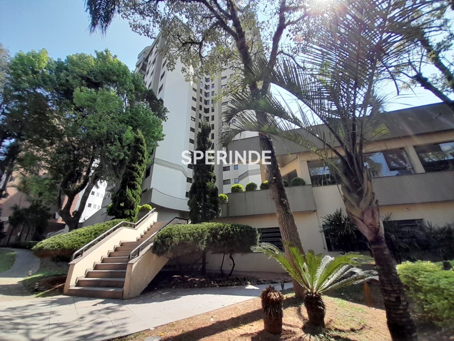 Apartamento para alugar com 110m², 3 quartos, 2 vagas no bairro Pio X em Caxias do Sul