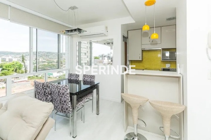 Apartamento para alugar com 65m², 2 quartos, 2 vagas no bairro Jardim Botânico em Porto Alegre