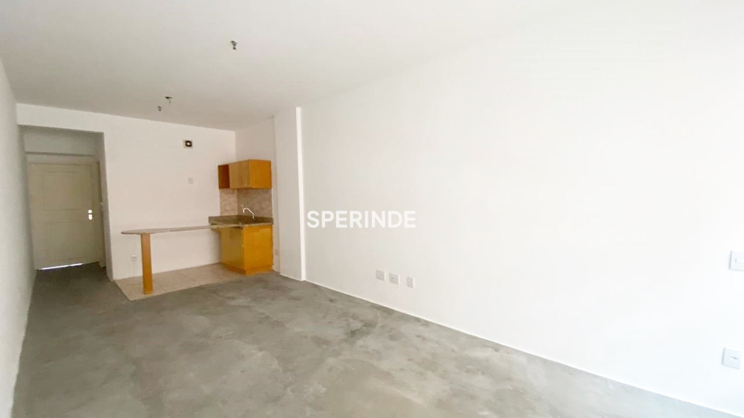 JK para alugar com 35m², 1 quarto no bairro Centro Histórico em Porto Alegre