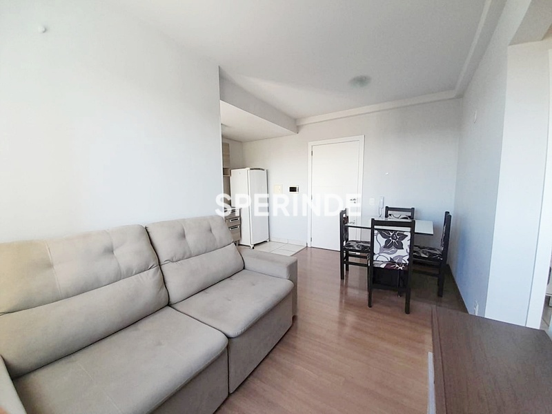 Apartamento para alugar com 50m², 2 quartos, 1 vaga no bairro Petrópolis em Caxias do Sul
