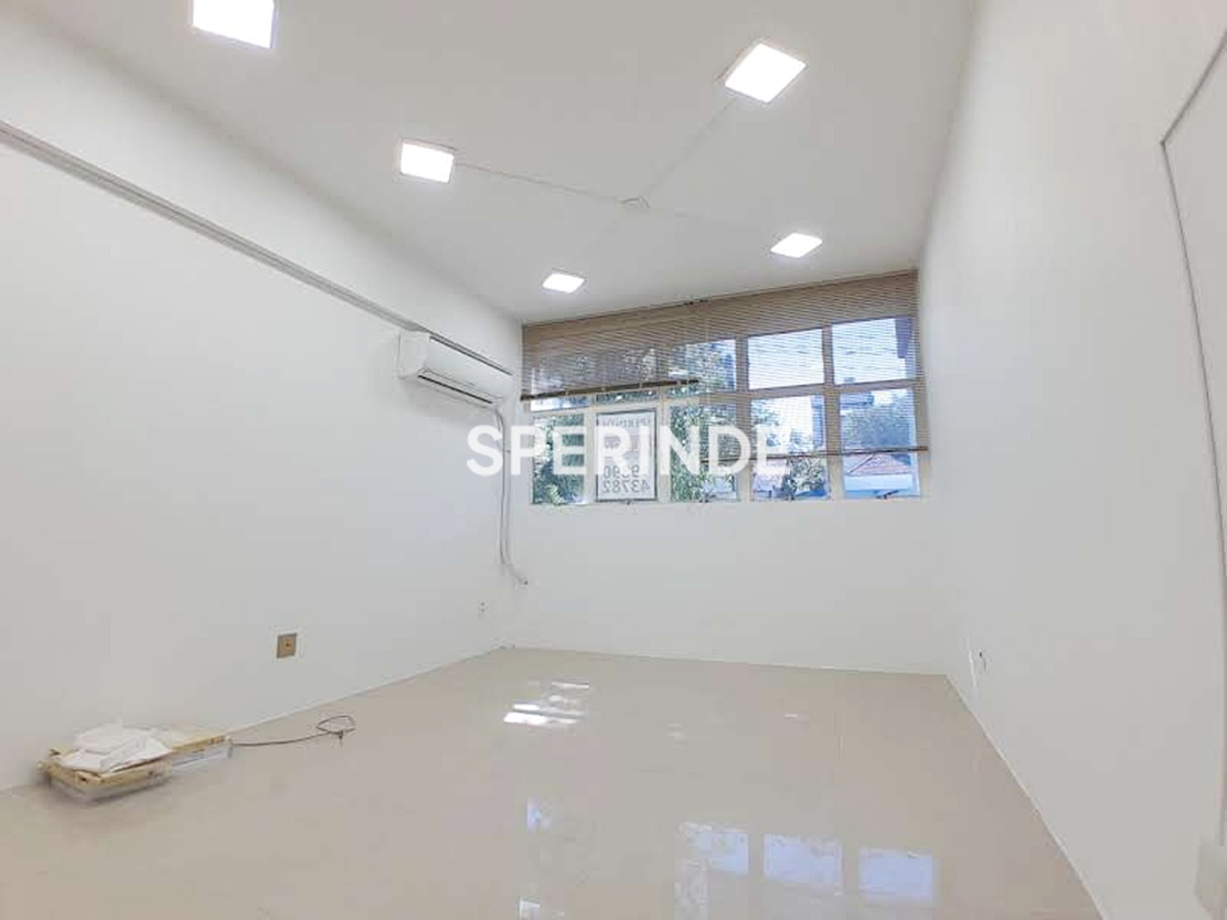 Sala para alugar com 31m² no bairro Petrópolis em Porto Alegre