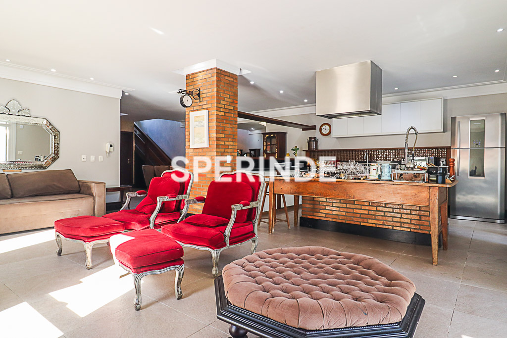 Casa para alugar com 195m², 4 quartos, 2 vagas no bairro Tristeza em Porto Alegre