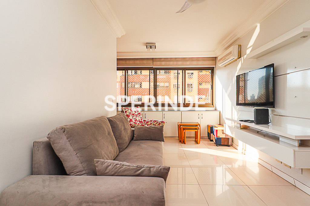 Apartamento para alugar com 85m², 3 quartos no bairro Vila Ipiranga em Porto Alegre