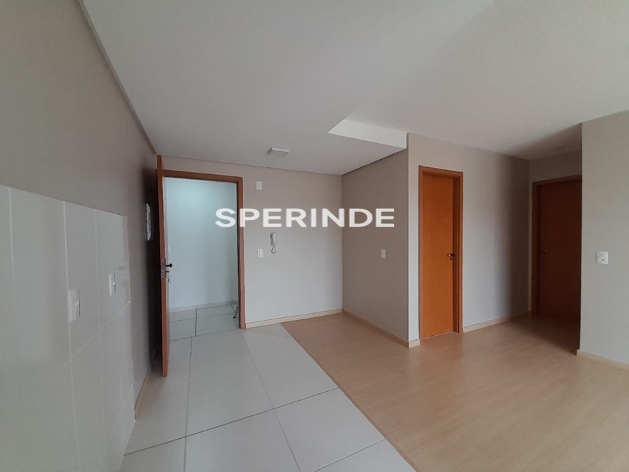 Apartamento para alugar com 60m², 2 quartos, 1 vaga no bairro Cidade Nova em Caxias do Sul