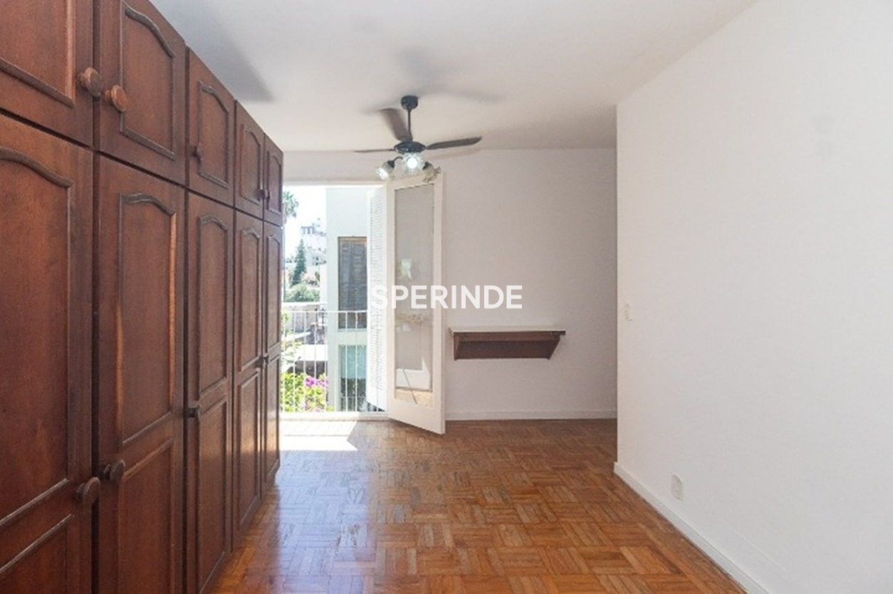 Apartamento para alugar com 35m², 1 quarto no bairro Cidade Baixa em Porto Alegre