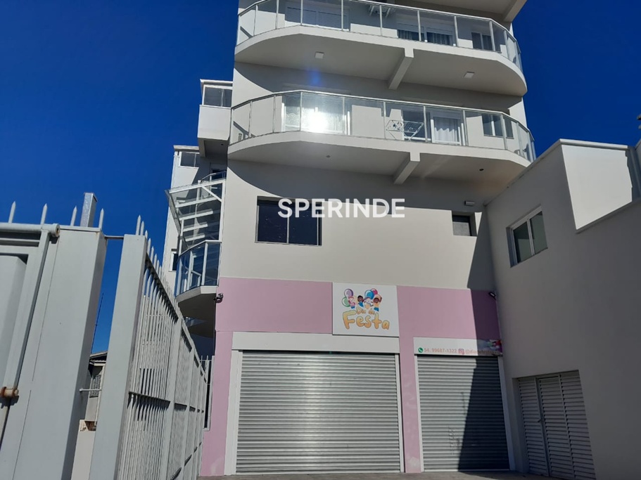 Cobertura para alugar com 170m², 2 quartos, 2 vagas no bairro Rio Branco em Caxias do Sul