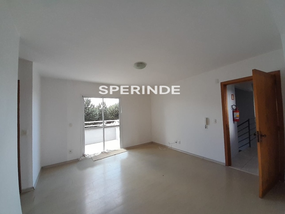 Cobertura para alugar com 70m², 2 quartos no bairro Charqueadas em Caxias do Sul