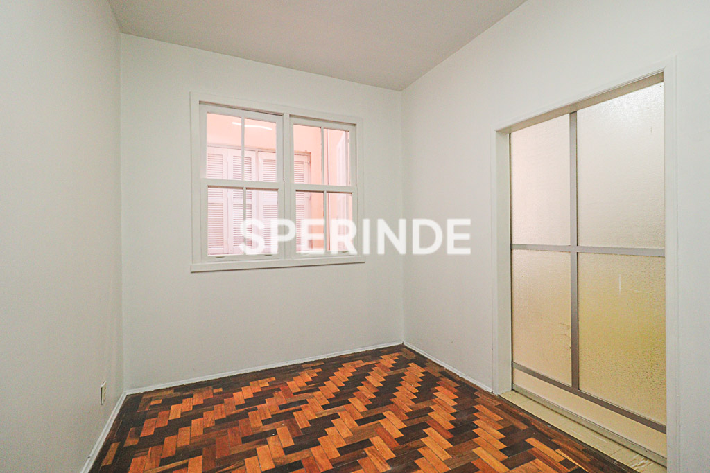 Apartamento para alugar com 38m², 1 quarto no bairro Petrópolis em Porto Alegre
