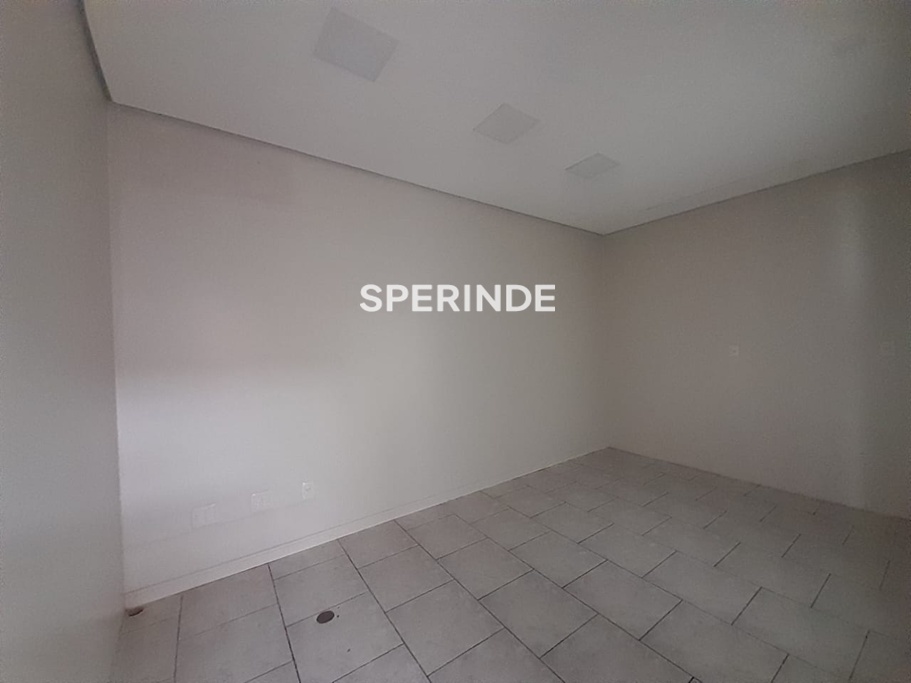 Sala para alugar com 220m² no bairro São Pelegrino em Caxias do Sul