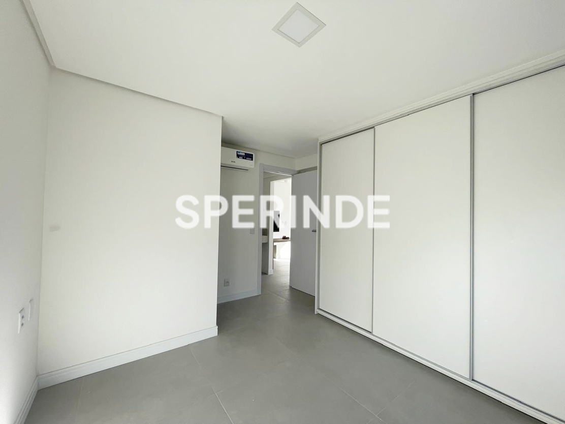 Apartamento para alugar com 41m², 1 quarto, 1 vaga no bairro Rio Branco em Porto Alegre