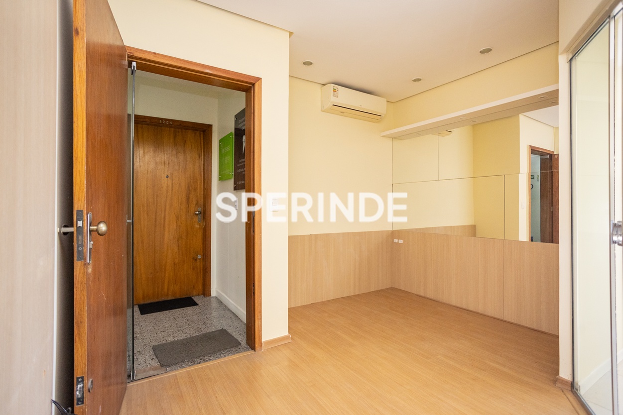Sala para alugar com 40m² no bairro Centro Histórico em Porto Alegre