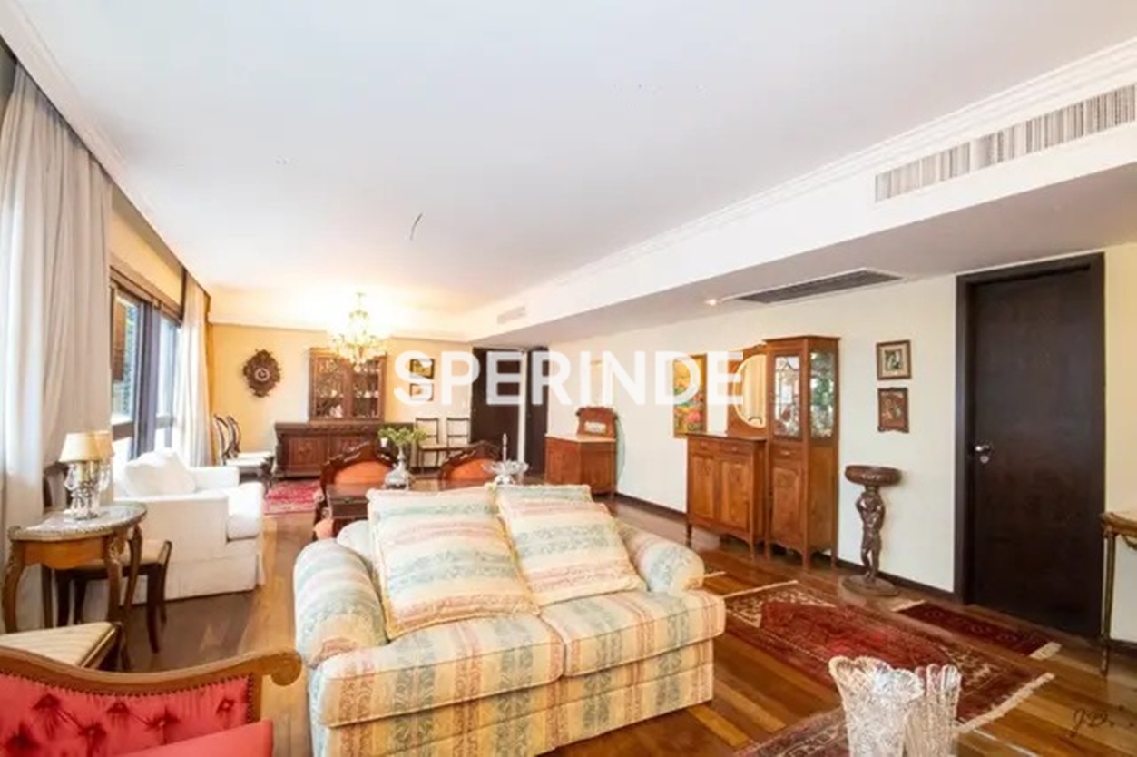 Apartamento para alugar com 154m², 3 quartos, 1 vaga no bairro Bela Vista em Porto Alegre