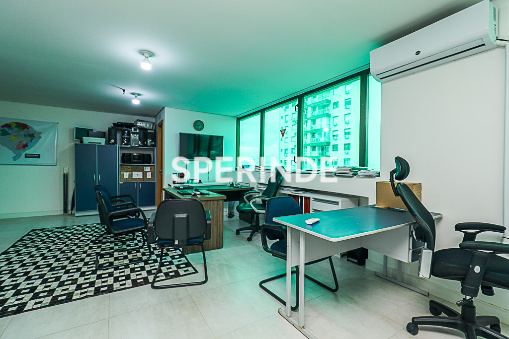 Sala para alugar com 45m² no bairro Santa Maria Goretti em Porto Alegre