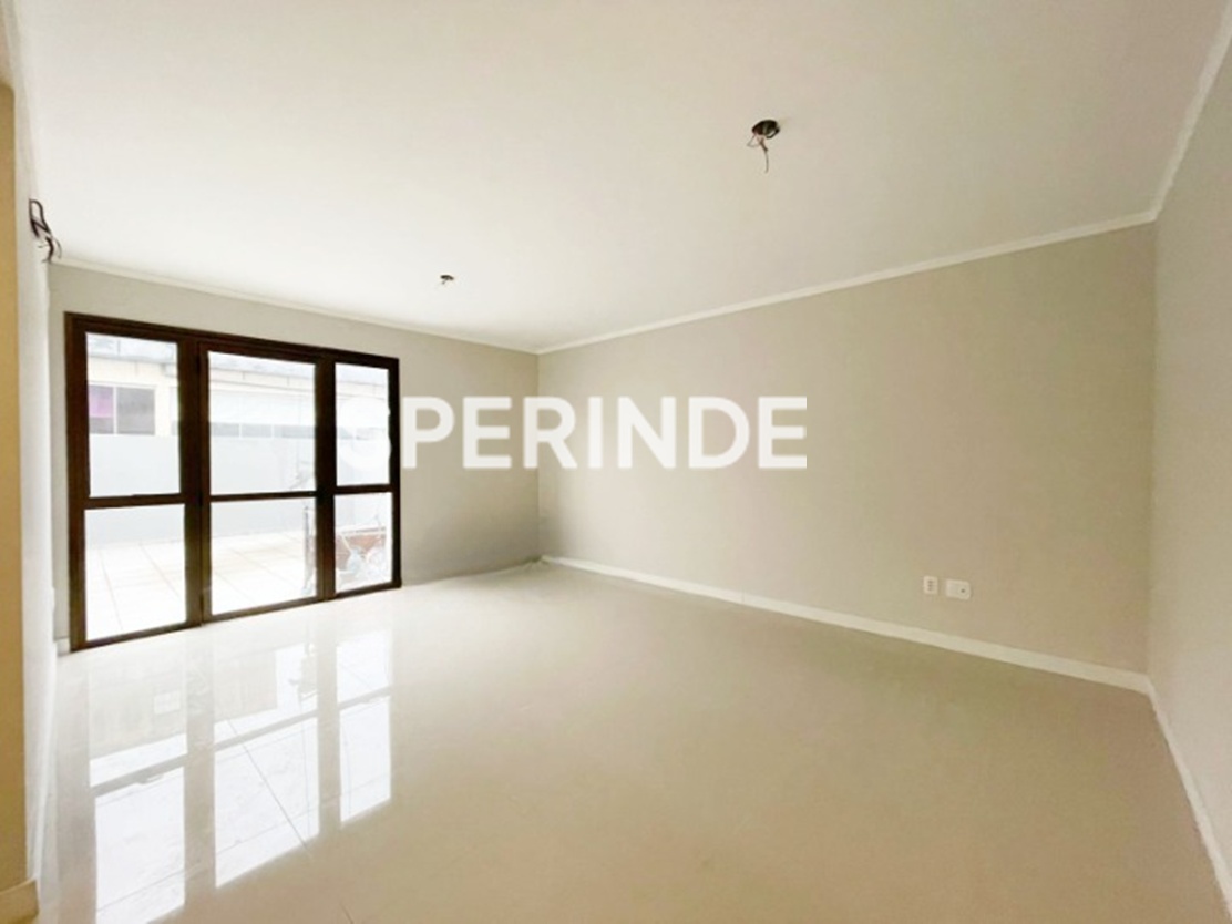 Sala para alugar com 28m², 1 vaga no bairro Tristeza em Porto Alegre