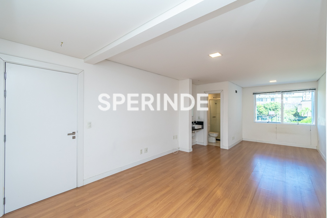 JK para alugar com 37m², 1 quarto no bairro Cidade Baixa em Porto Alegre