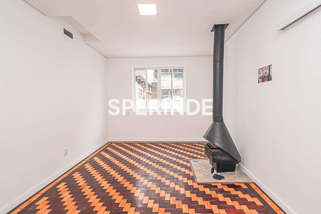 Apartamento para alugar com 107m², 2 quartos, 1 vaga no bairro Rio Branco em Porto Alegre