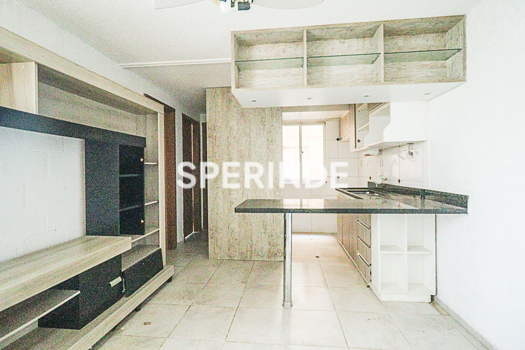 Apartamento para alugar com 43m², 2 quartos no bairro Cavalhada em Porto Alegre