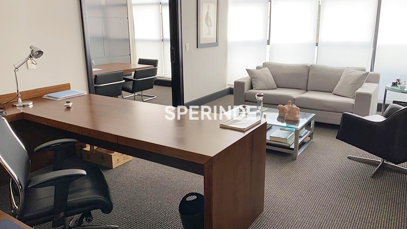 Sala para alugar com 180m² no bairro Moinhos de Vento em Porto Alegre