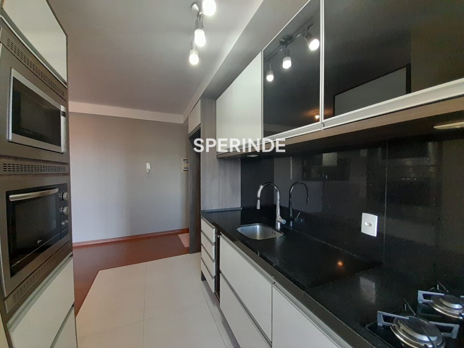 Apartamento para alugar com 80m², 3 quartos, 2 vagas no bairro Santa Catarina em Caxias do Sul
