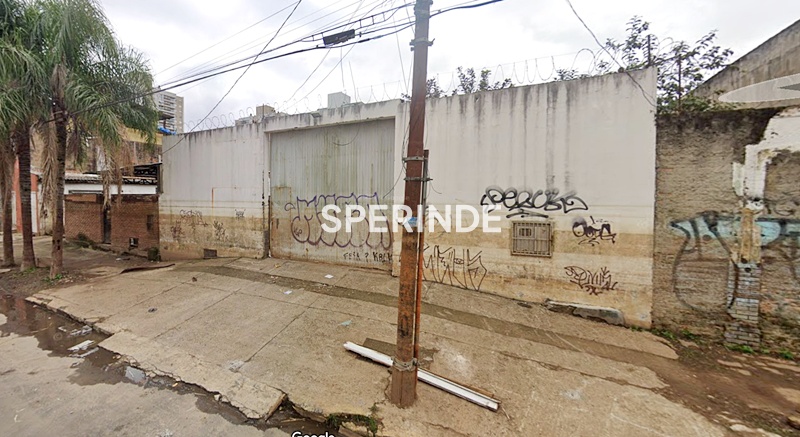 Terreno para alugar com 710m² no bairro São Geraldo em Porto Alegre