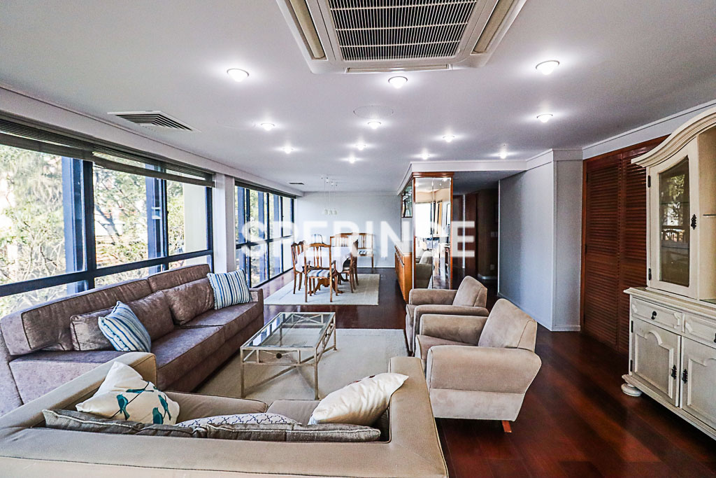 Apartamento para alugar com 273m², 4 quartos, 2 vagas no bairro Floresta em Porto Alegre