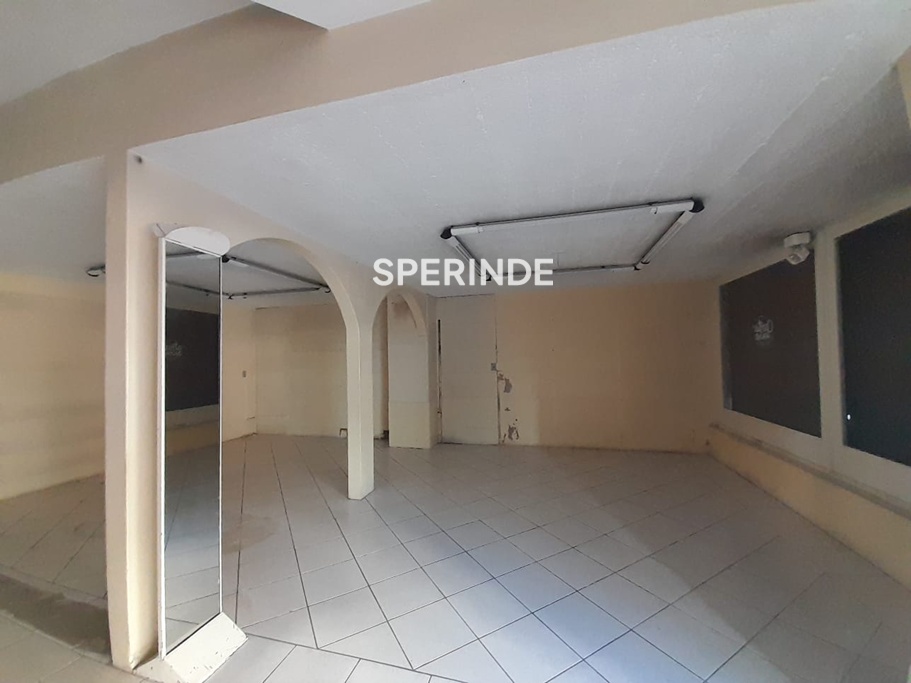 Loja para alugar com 101m² no bairro São Pelegrino em Caxias do Sul