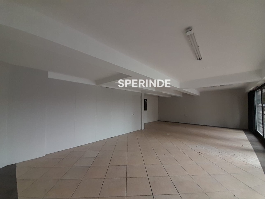 Loja para alugar com 101m² no bairro São Pelegrino em Caxias do Sul